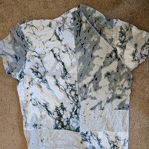 INC International Concepts XXL Designer Marble T-Shirt Barely Worn